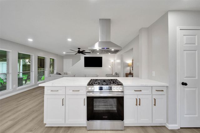 4814 E Columbary Drive, Rosenberg, TX 77471