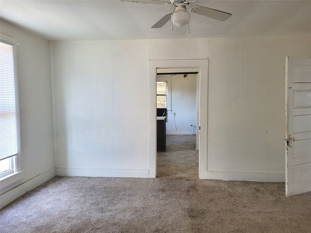 370 NE 5TH, Paris, TX 75460