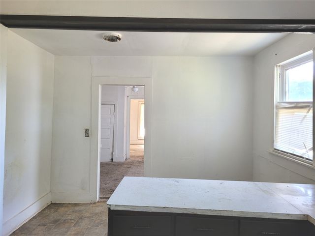 370 NE 5TH, Paris, TX 75460