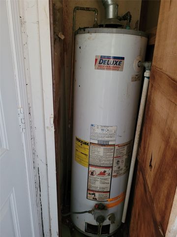 370 NE 5TH, Paris, TX 75460