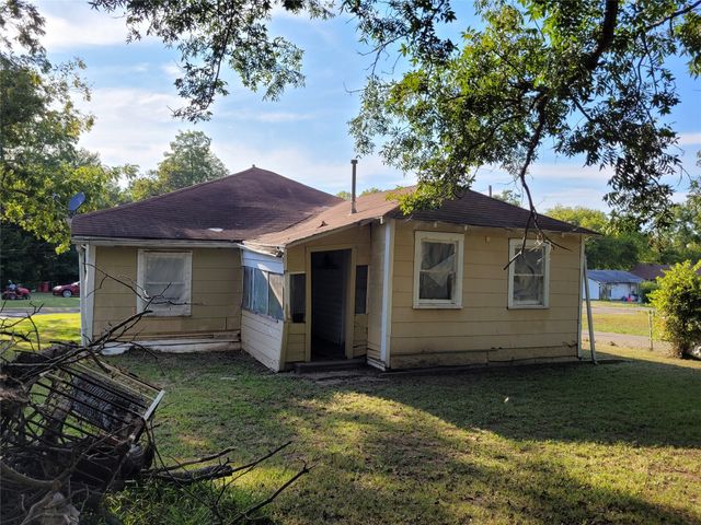 370 NE 5TH, Paris, TX 75460