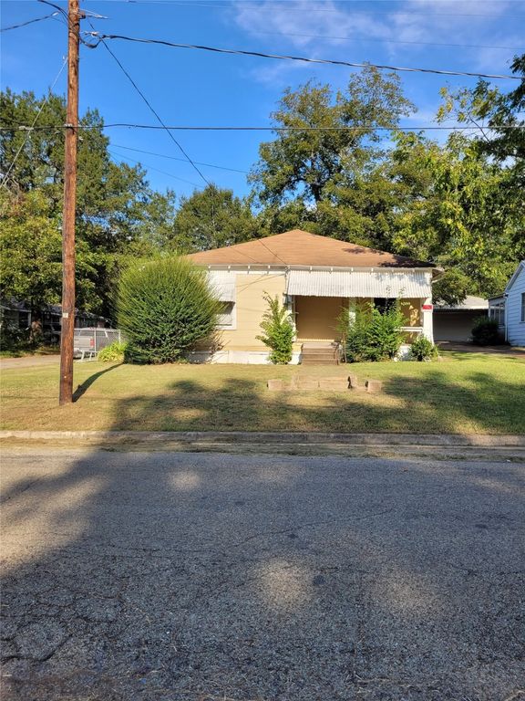 370 NE 5TH, Paris, TX 75460