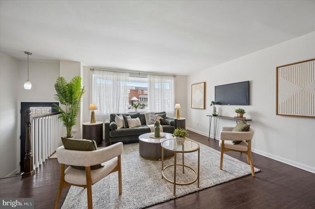 3344 KAYFORD CIR, Philadelphia, PA 19114