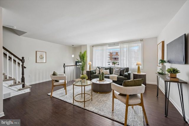 3344 KAYFORD CIR, Philadelphia, PA 19114