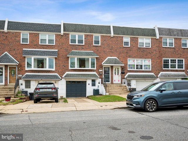 3344 KAYFORD CIR, Philadelphia, PA 19114