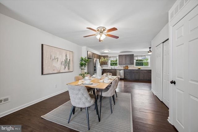 3344 KAYFORD CIR, Philadelphia, PA 19114