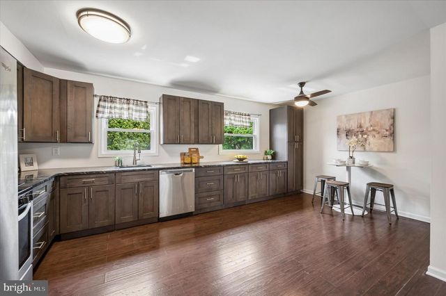 3344 KAYFORD CIR, Philadelphia, PA 19114