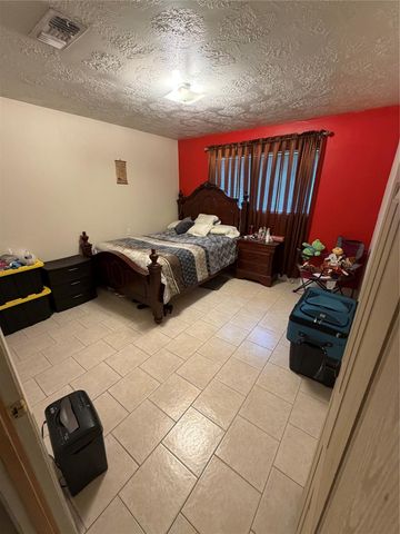 13915 Elkwood Drive, Houston, TX 77038
