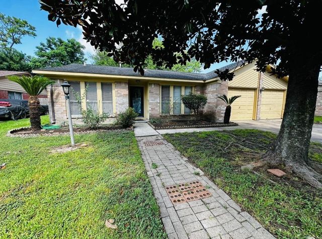 13915 Elkwood Drive, Houston, TX 77038