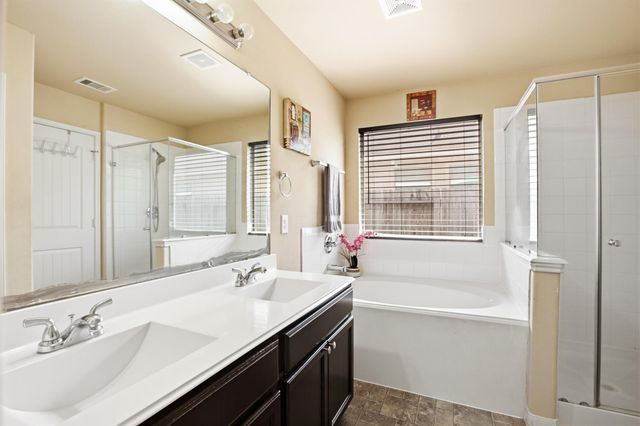 2315 Shady Tree Lane, Conroe, TX 77301