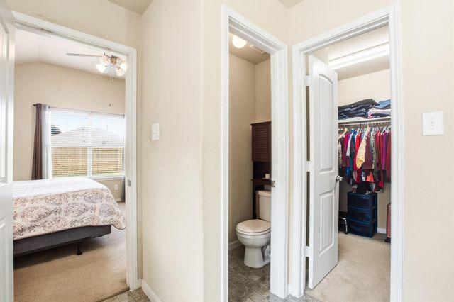 2315 Shady Tree Lane, Conroe, TX 77301