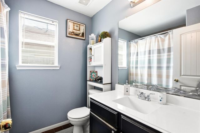 2315 Shady Tree Lane, Conroe, TX 77301