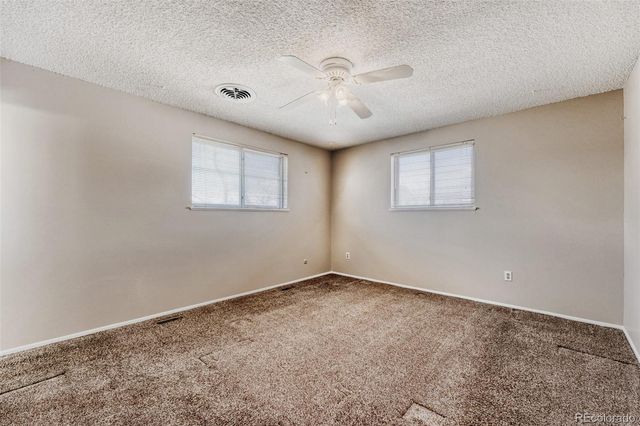 3138 S Mobile Way, Aurora, CO 80013