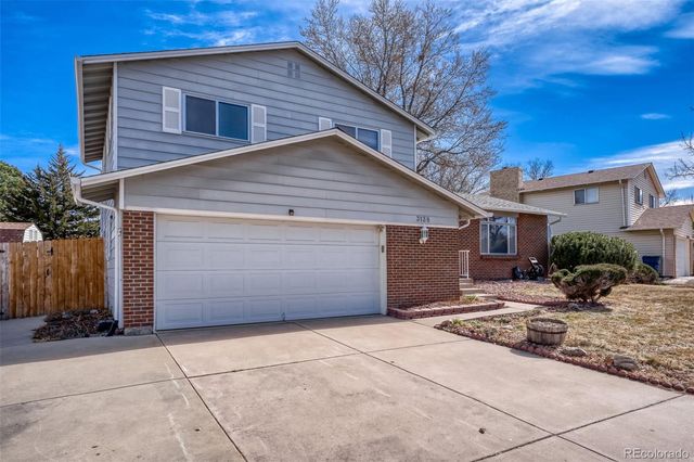 3138 S Mobile Way, Aurora, CO 80013