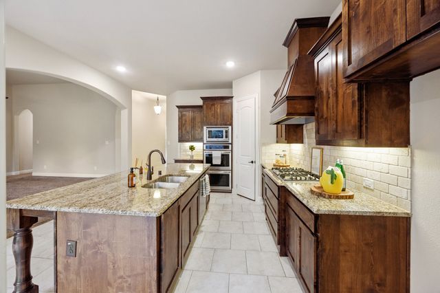 832 Fireside Drive, Little Elm, TX 76227