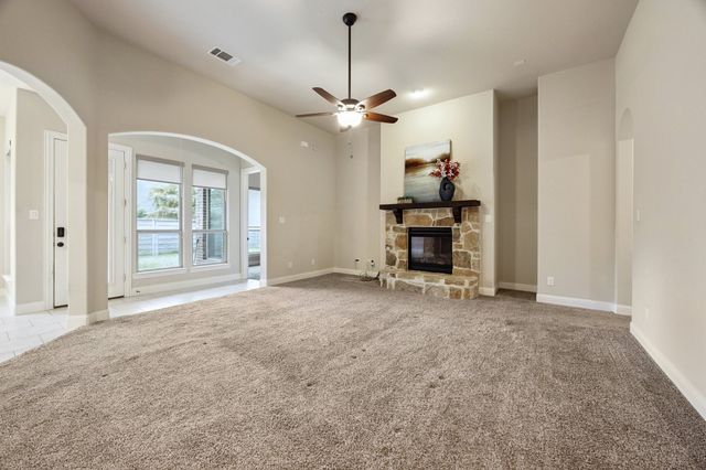 832 Fireside Drive, Little Elm, TX 76227