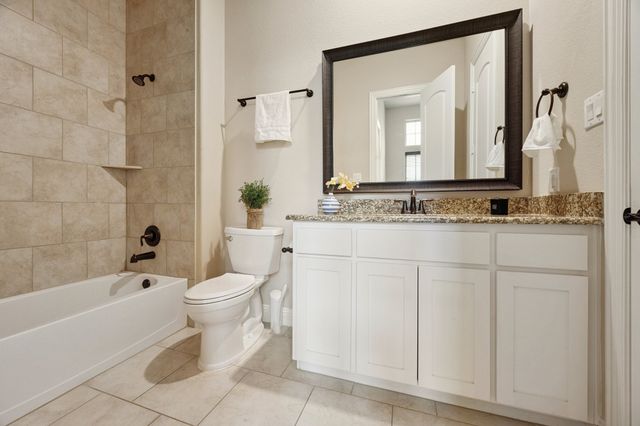 832 Fireside Drive, Little Elm, TX 76227