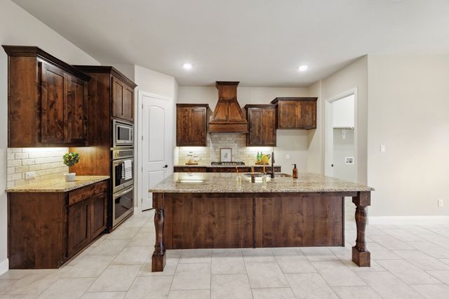 832 Fireside Drive, Little Elm, TX 76227