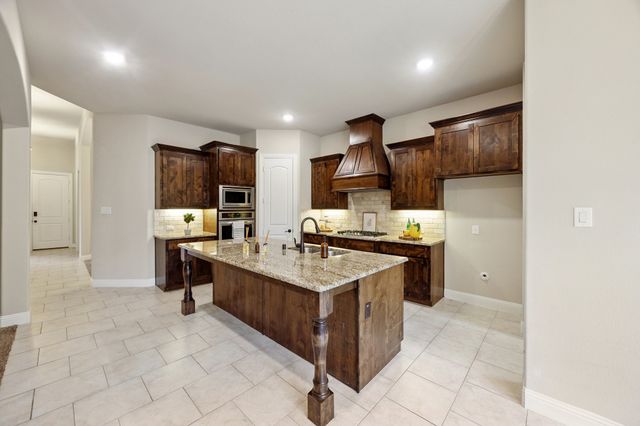 832 Fireside Drive, Little Elm, TX 76227