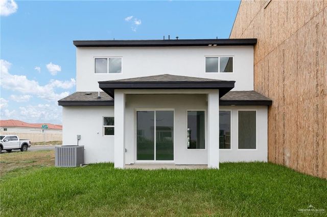 3527 K Center Street, Mcallen, TX 78503
