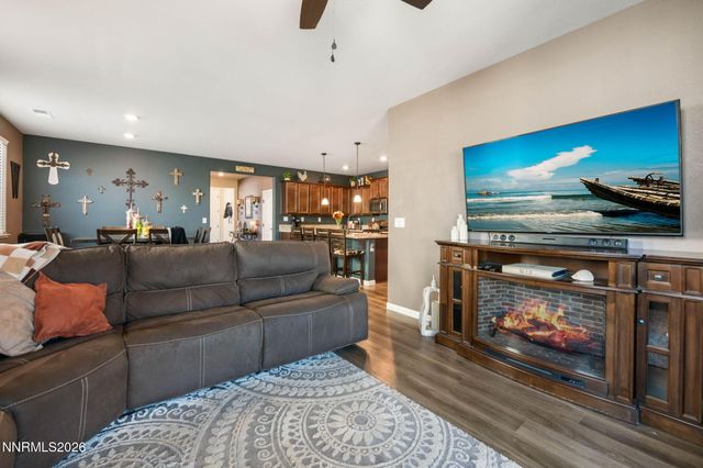 107 Finney Street, Dayton, NV 89403