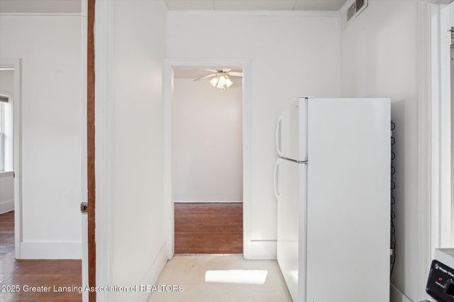 124 W Maple Street, Mason, MI 48854