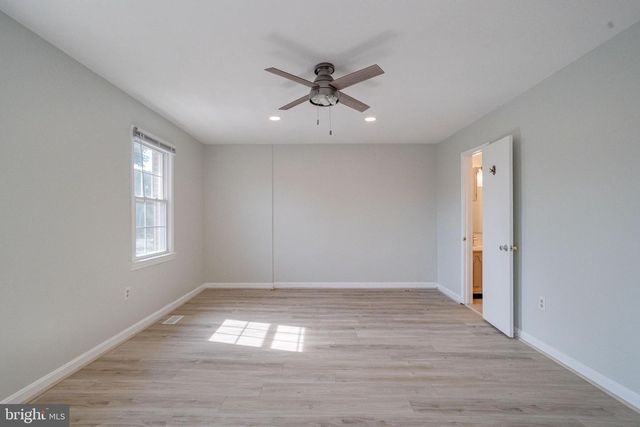 5943 SURRATTS VILLAGE DR, Clinton, MD 20735