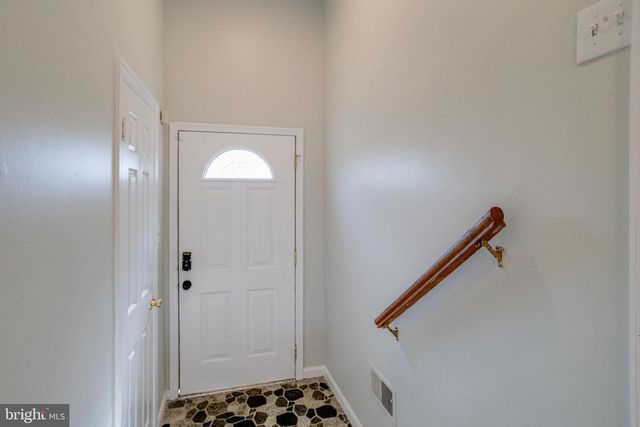 5943 SURRATTS VILLAGE DR, Clinton, MD 20735