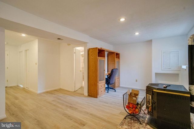 5943 SURRATTS VILLAGE DR, Clinton, MD 20735