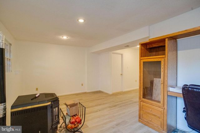 5943 SURRATTS VILLAGE DR, Clinton, MD 20735