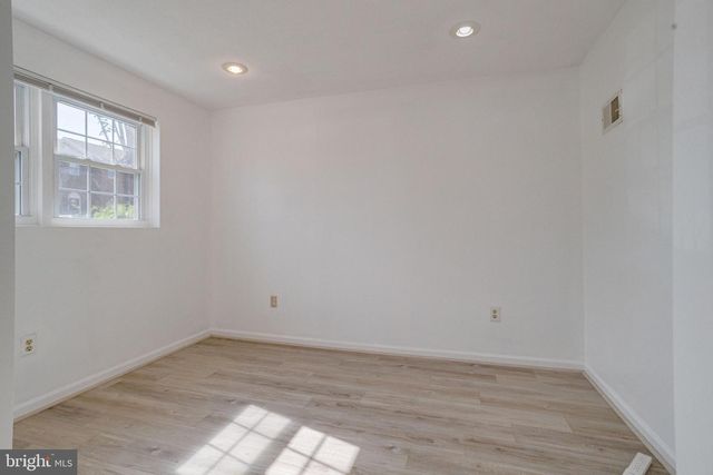 5943 SURRATTS VILLAGE DR, Clinton, MD 20735