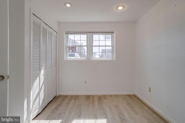 5943 SURRATTS VILLAGE DR, Clinton, MD 20735