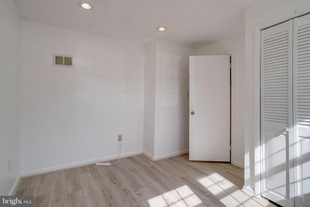 5943 SURRATTS VILLAGE DR, Clinton, MD 20735