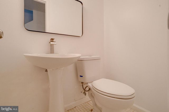 5943 SURRATTS VILLAGE DR, Clinton, MD 20735