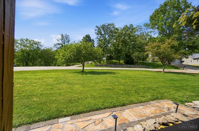 21282 Bellemeade Drive, Lawrenceburg, IN 47025