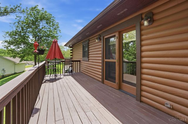 21282 Bellemeade Drive, Lawrenceburg, IN 47025