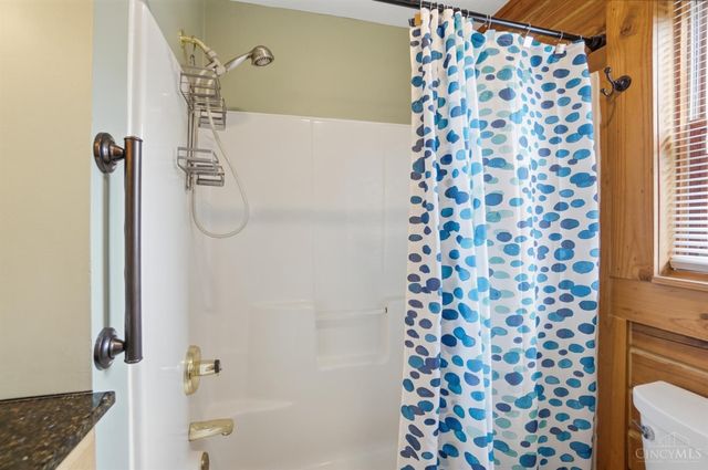 21282 Bellemeade Drive, Lawrenceburg, IN 47025