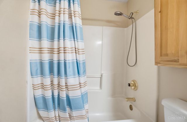 21282 Bellemeade Drive, Lawrenceburg, IN 47025