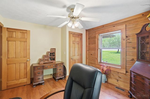 21282 Bellemeade Drive, Lawrenceburg, IN 47025