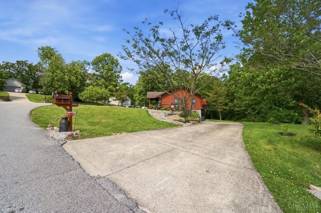 21282 Bellemeade Drive, Lawrenceburg, IN 47025