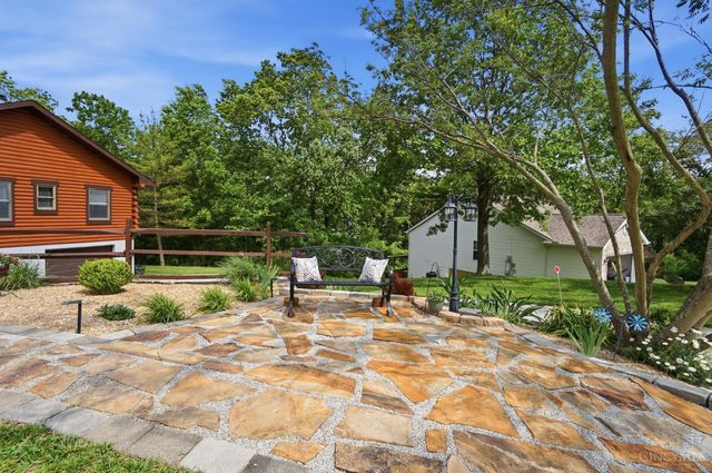 21282 Bellemeade Drive, Lawrenceburg, IN 47025