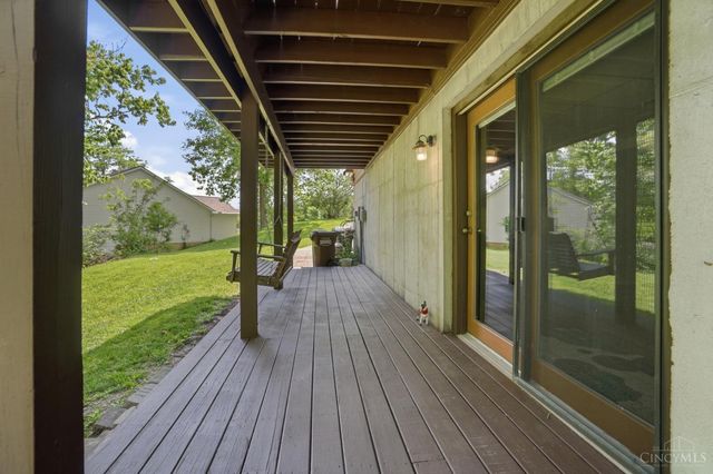 21282 Bellemeade Drive, Lawrenceburg, IN 47025