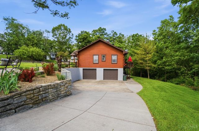 21282 Bellemeade Drive, Lawrenceburg, IN 47025