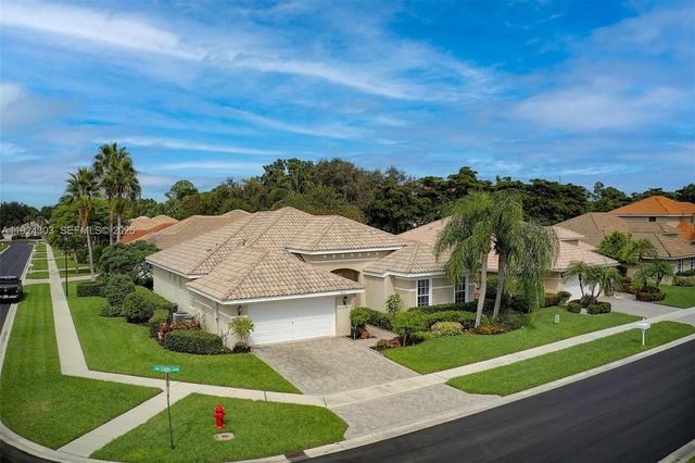 6569 Jog Estates Ln, Boynton Beach, FL 33437