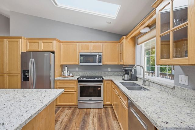 141 N Lappland Drive, Grants Pass, OR 97527