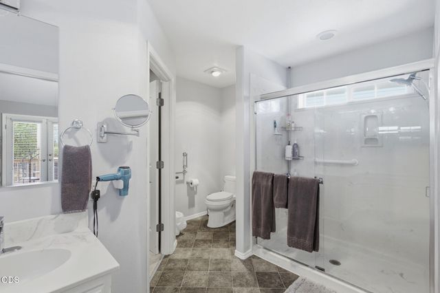 141 N Lappland Drive, Grants Pass, OR 97527