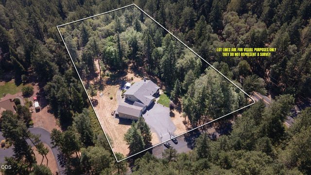 141 N Lappland Drive, Grants Pass, OR 97527