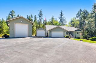 141 N Lappland Drive, Grants Pass, OR 97527