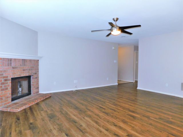 2209 Lookout Lane, Denton, TX 76207