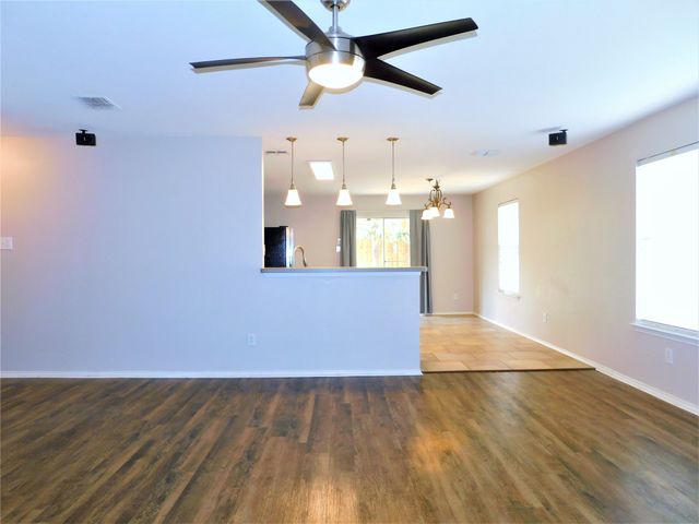 2209 Lookout Lane, Denton, TX 76207